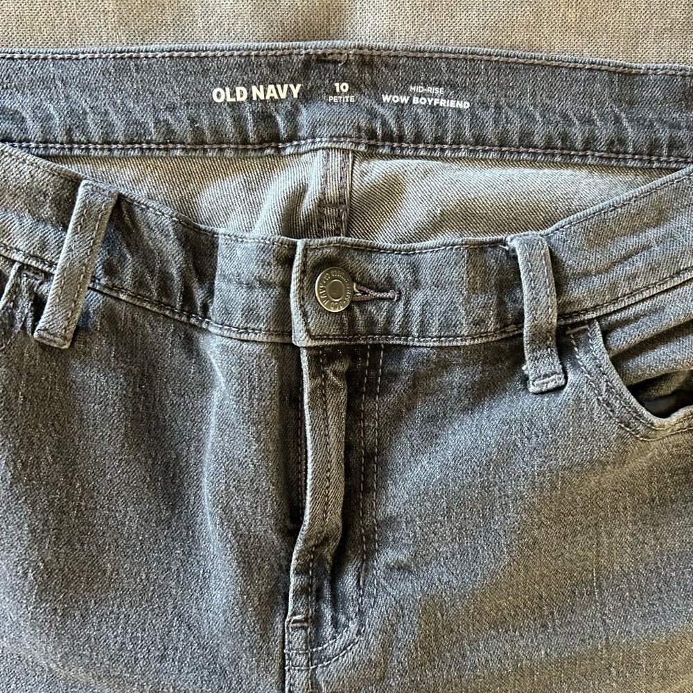 Old Navy 10Petite Mid-Rise Wow Boyfriend Jeans Worn once